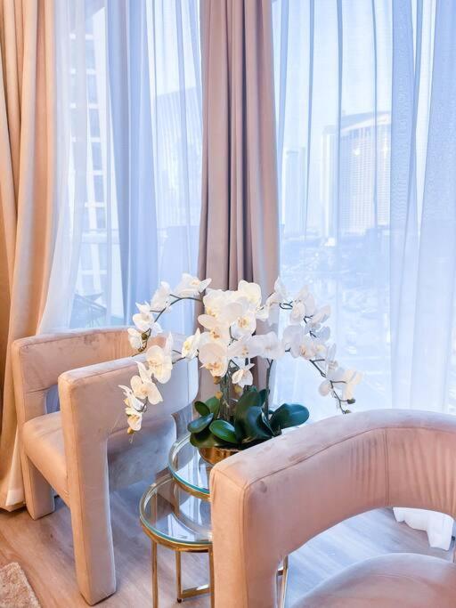 Magnificent 2 Bedroom With Stunning Burj Khalifa View ดูไบ ภายนอก รูปภาพ